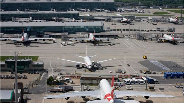 Heathrow campaigners lose challenge against third runway